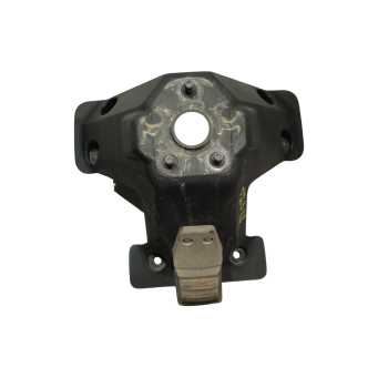 SOPORTE RUEDA REPUESTO LR132173 L8B2470K02AC 