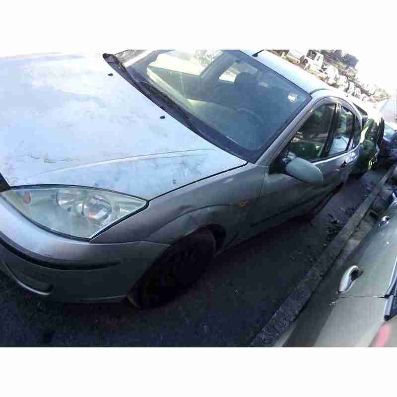 ford focus berlina (cak) del año 2003