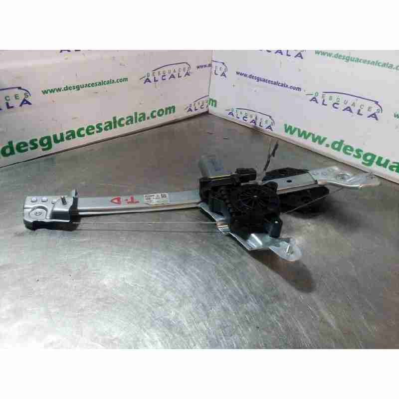 ELEVALUNAS TRASERO DERECHO 827206057R ELECTRICO 