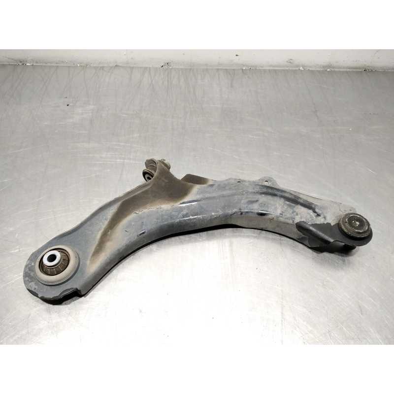 BRAZO SUSPENSION INFERIOR DELANTERO IZQUIERDO 545052737R 