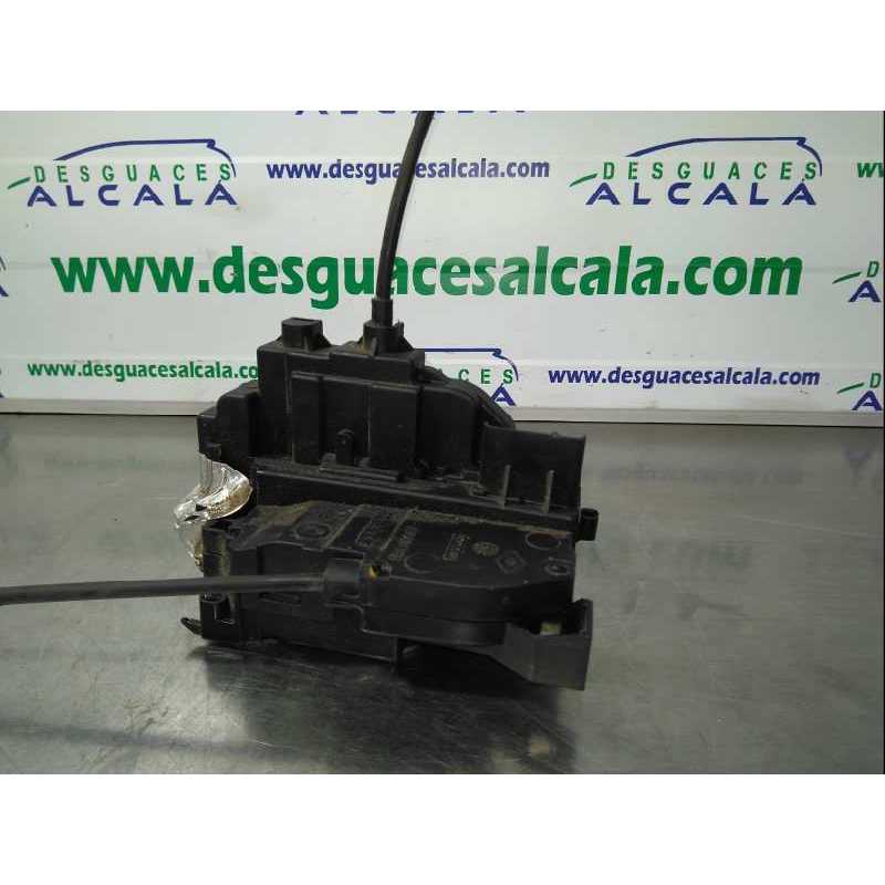 CERRADURA PUERTA TRASERA DERECHA 825000003R ELECTRICA 6 PINES