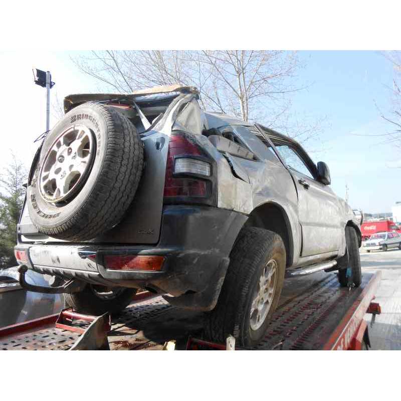 mitsubishi montero (v60/v70) del año 2000