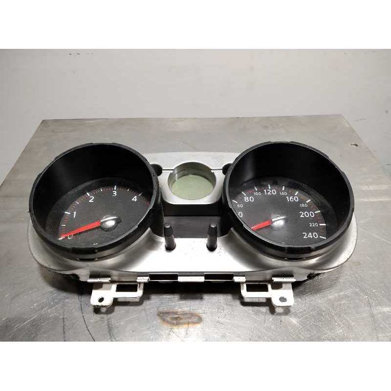 CUADRO INSTRUMENTOS JD7017507270 MOLDURA MAL ESTADO 