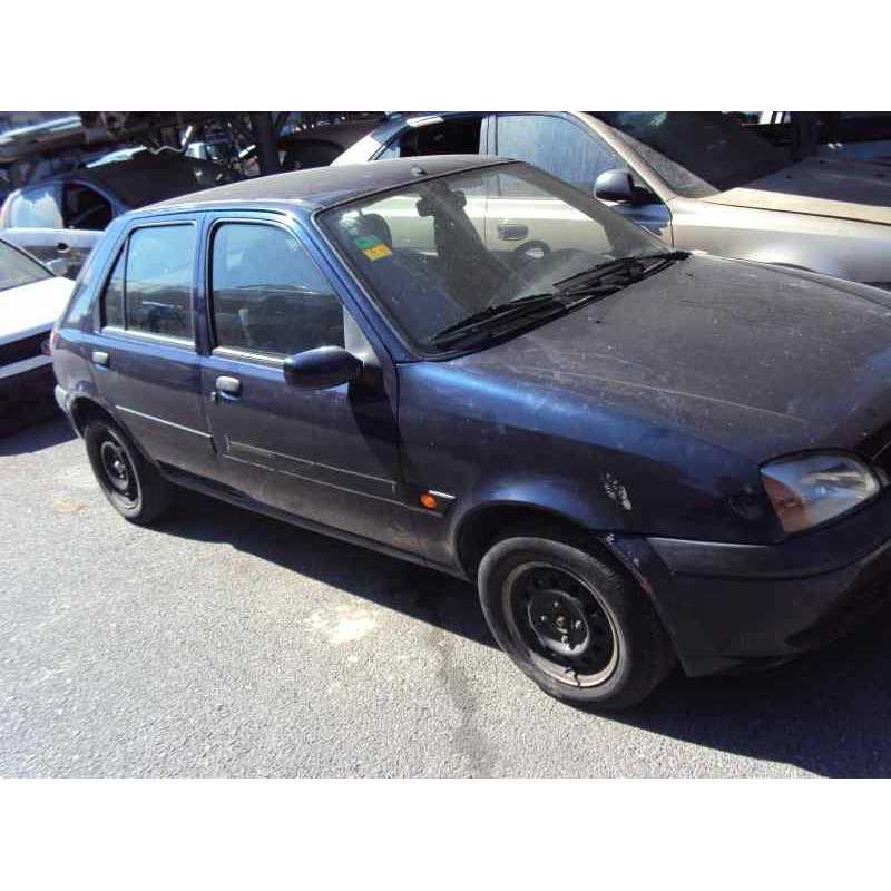 ford fiesta berlina (dx) del año 2001