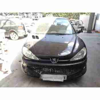 PEUGEOT 206 BERLINA