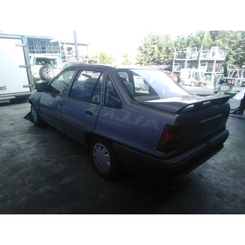 opel kadett e del año 1989