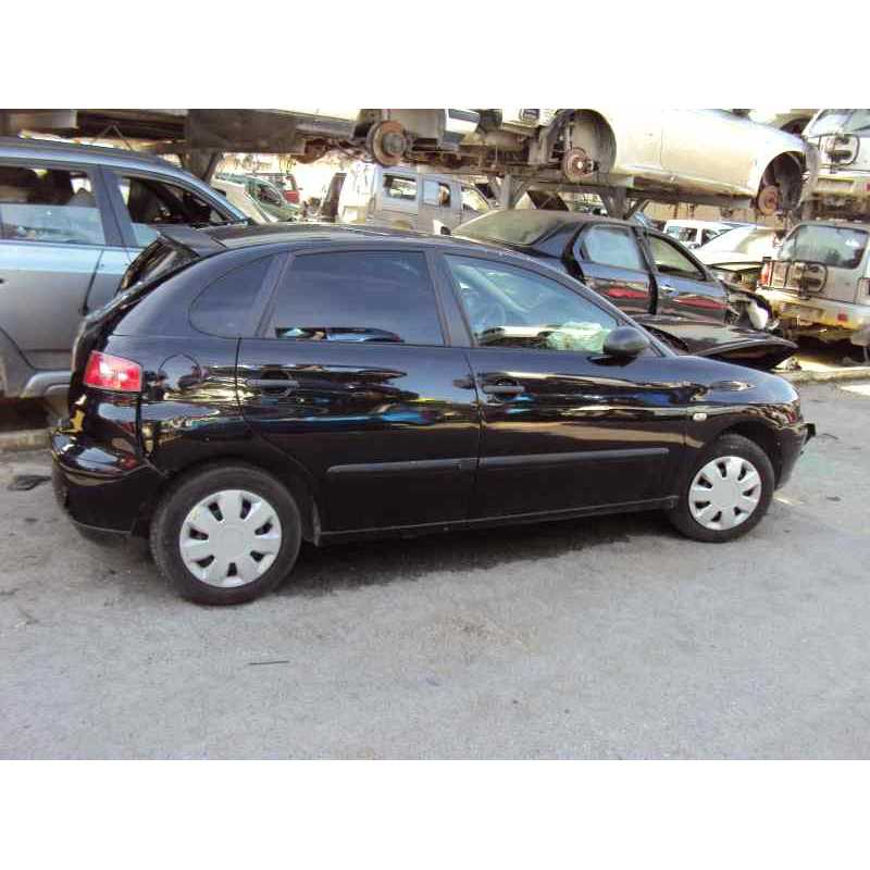 seat ibiza (6l1) del año 2002