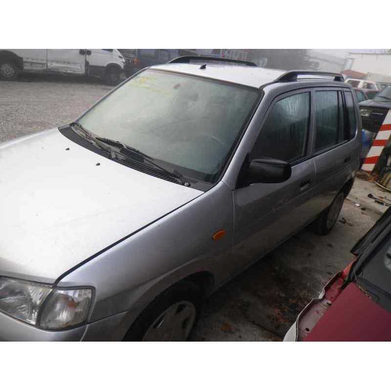mazda demio (dw) del año 2003