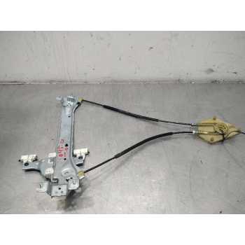 ELEVALUNAS TRASERO DERECHO 827200008R 