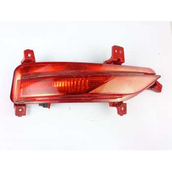 PILOTO TRASERO IZQUIERDO PARAGOLPES 92405G47 