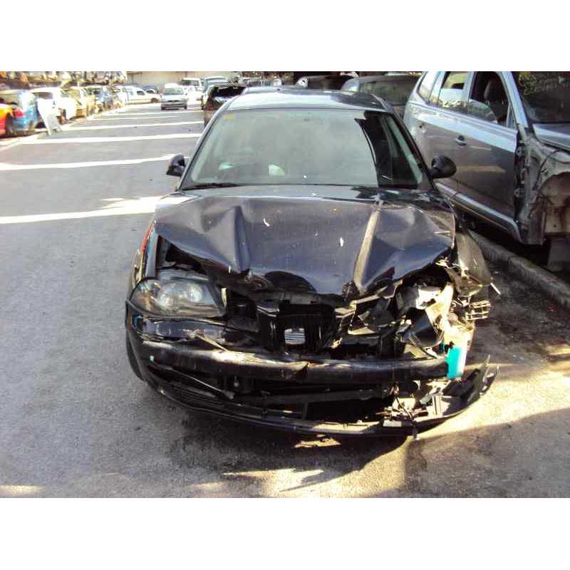 seat ibiza (6l1) del año 2002