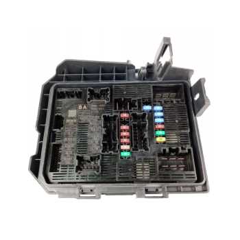 CAJA RELES / FUSIBLES 284B64435R 
