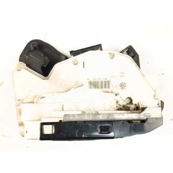 CERRADURA PUERTA TRASERA DERECHA 5K4839016R 