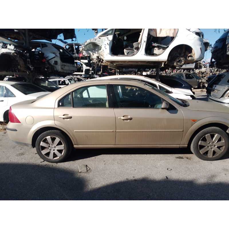 ford mondeo iii sedán (b4y) del año 2001
