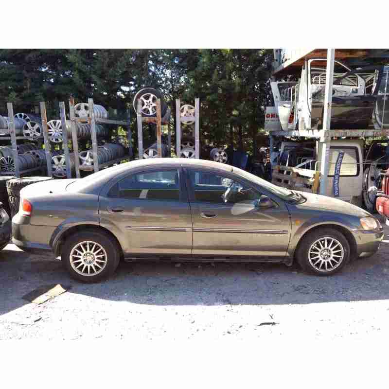 chrysler sebring berlina (jr41) del año 2001