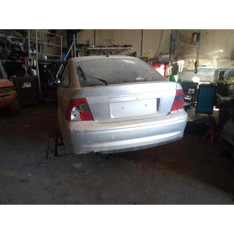 opel vectra b berlina del año 1999