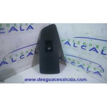 MANDO ELEVALUNAS DELANTERO DERECHO 6935534 