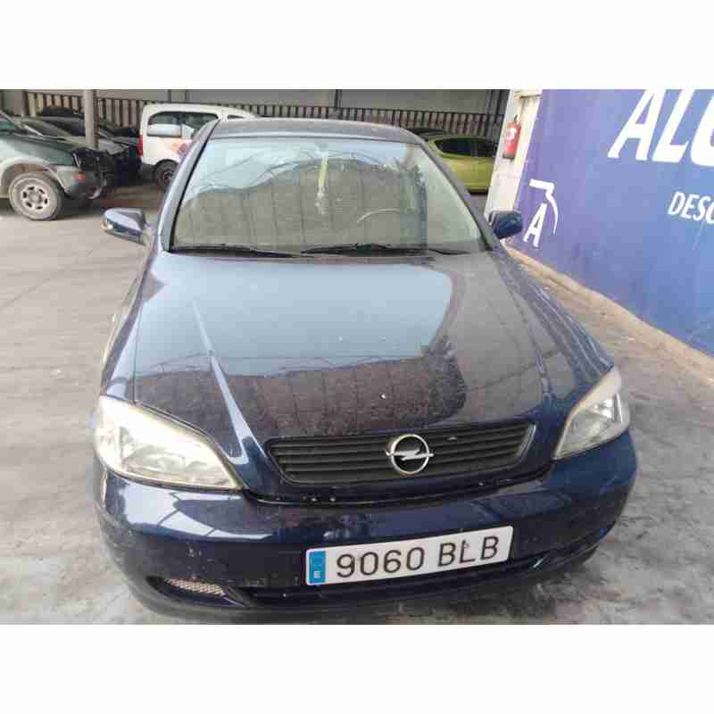 opel astra g sedán (t98) del año 2001