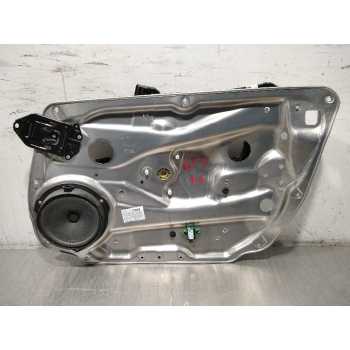 ELEVALUNAS DELANTERO DERECHO 981693105 