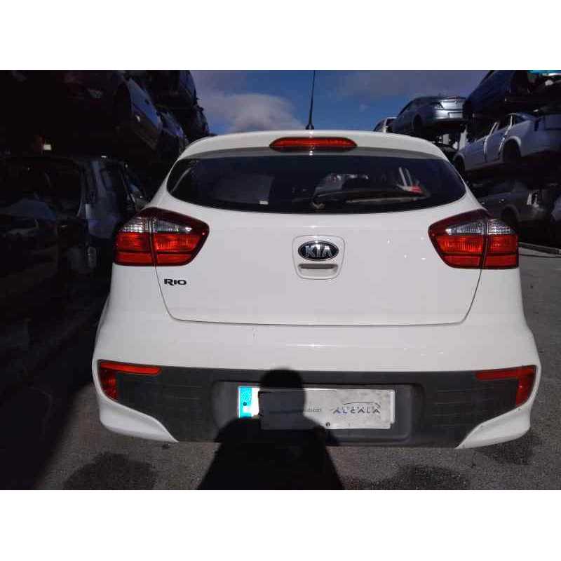 kia rio del año 2015