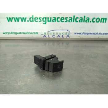MANDO ELEVALUNAS DELANTERO DERECHO 7L6959855BREH 3 PINES 