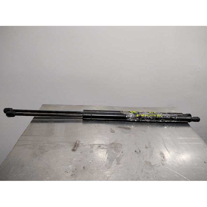 AMORTIGUADORES MALETERO / PORTON BHE790060 64 CM BHE790070