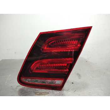 PILOTO TRASERO DERECHO A2129061003 LED PORTON