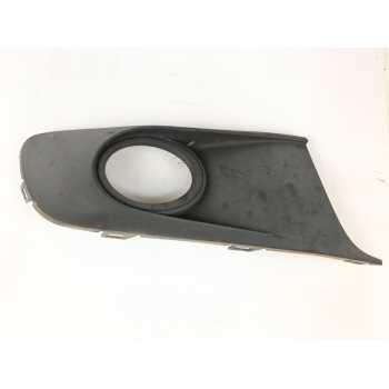 REJILLA PARAGOLPES DERECHA 2K5853666A 