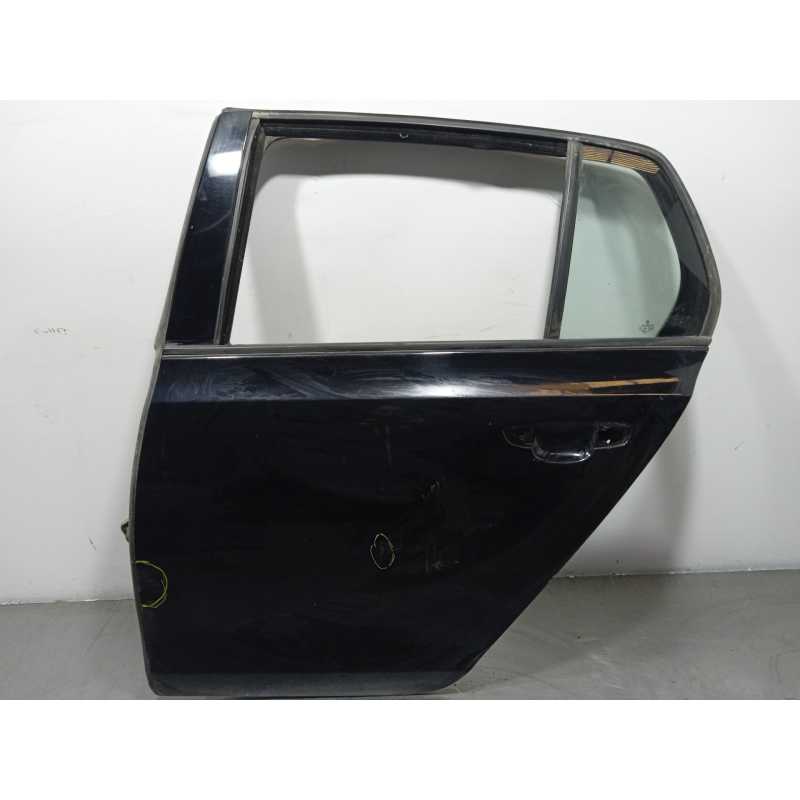 PUERTA TRASERA IZQUIERDA 5K6833055K BOLLADA 