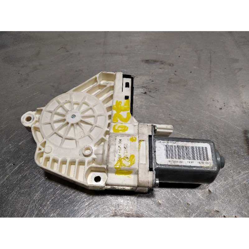 MOTOR ELEVALUNAS DELANTERO IZQUIERDO AH2215B553AA 6 PINES