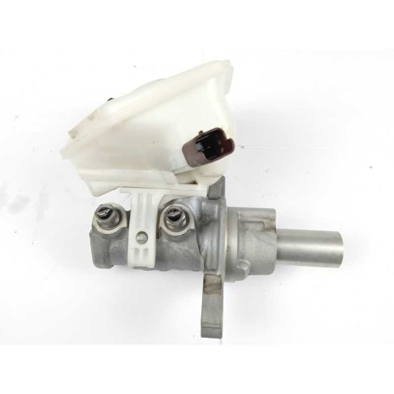 BOMBA FRENO 4601Y4 