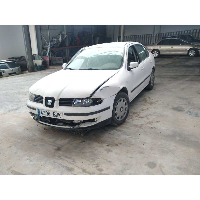 seat toledo (1m2) del año 2001