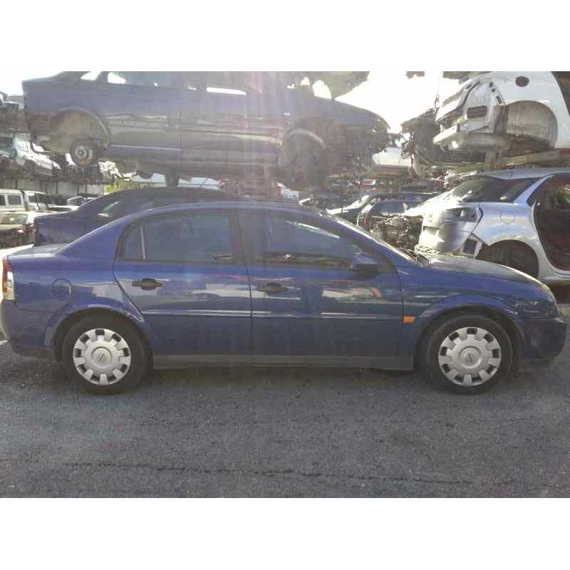 opel vectra c berlina del año 2003