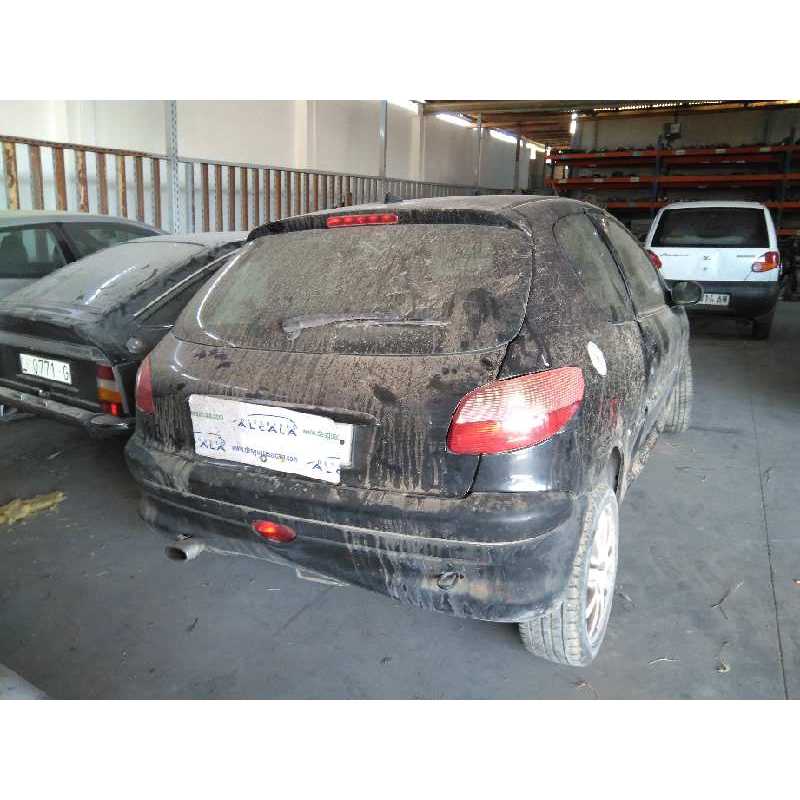 peugeot 206 berlina del año 2003