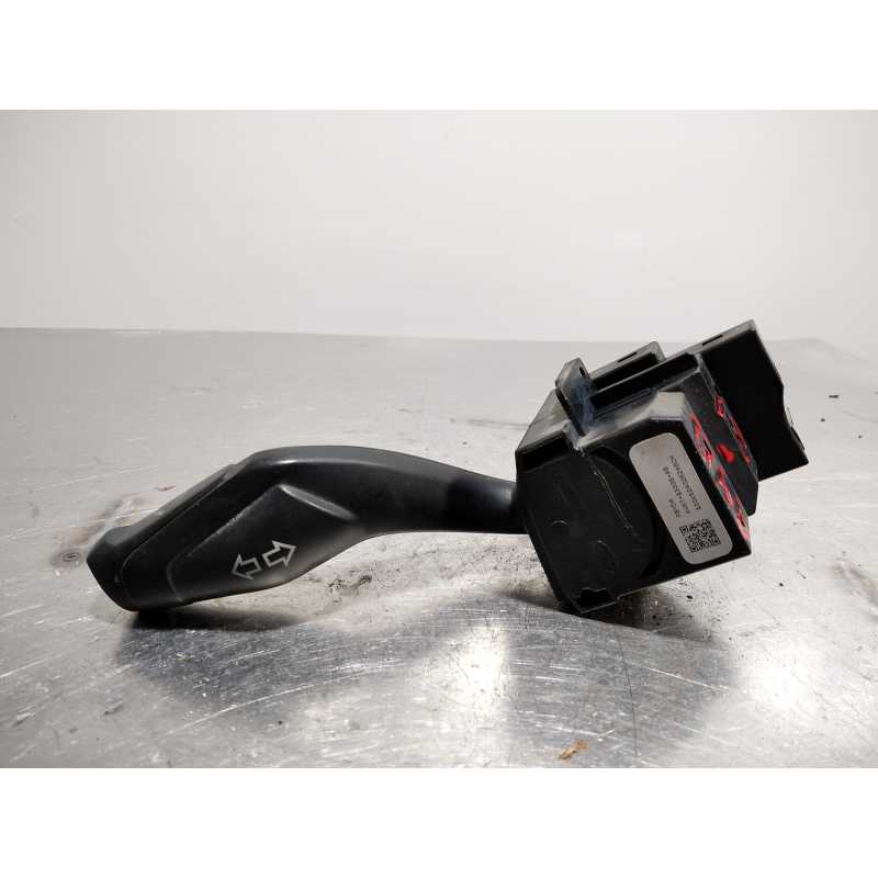 MANDO INTERMITENTES AV6T13335AB 