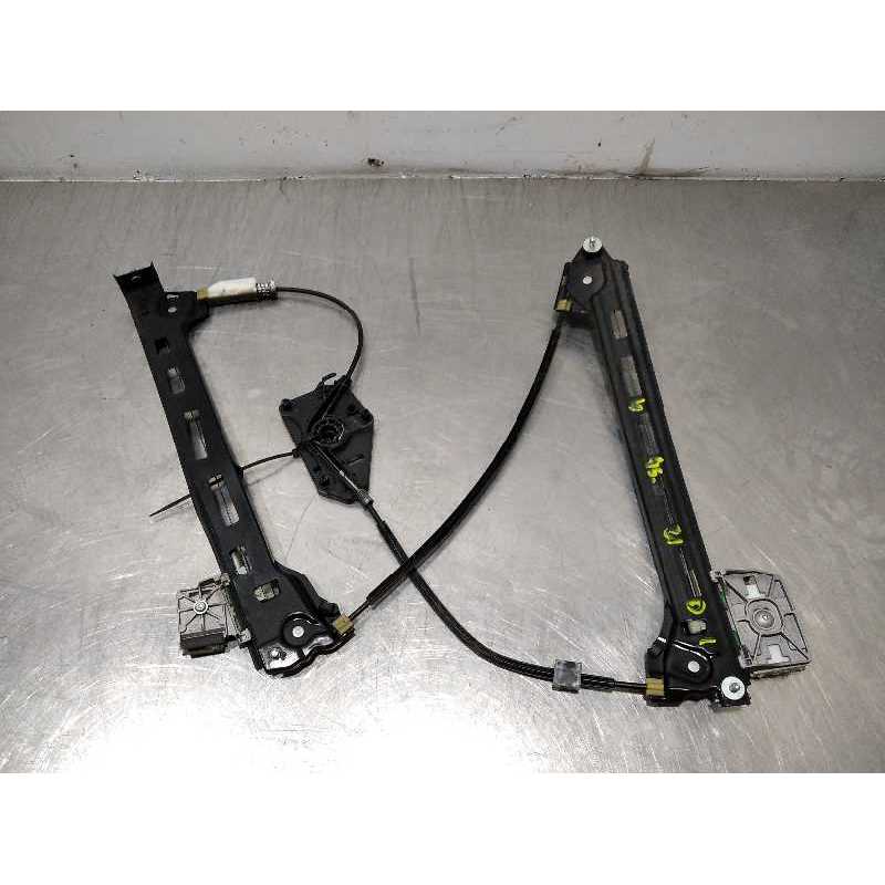 ELEVALUNAS DELANTERO IZQUIERDO 3C8837461J 