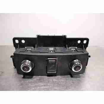 BOTONERA 969881CY4A 8+8+6 PINES ASIENTOS CALEFACTABLES