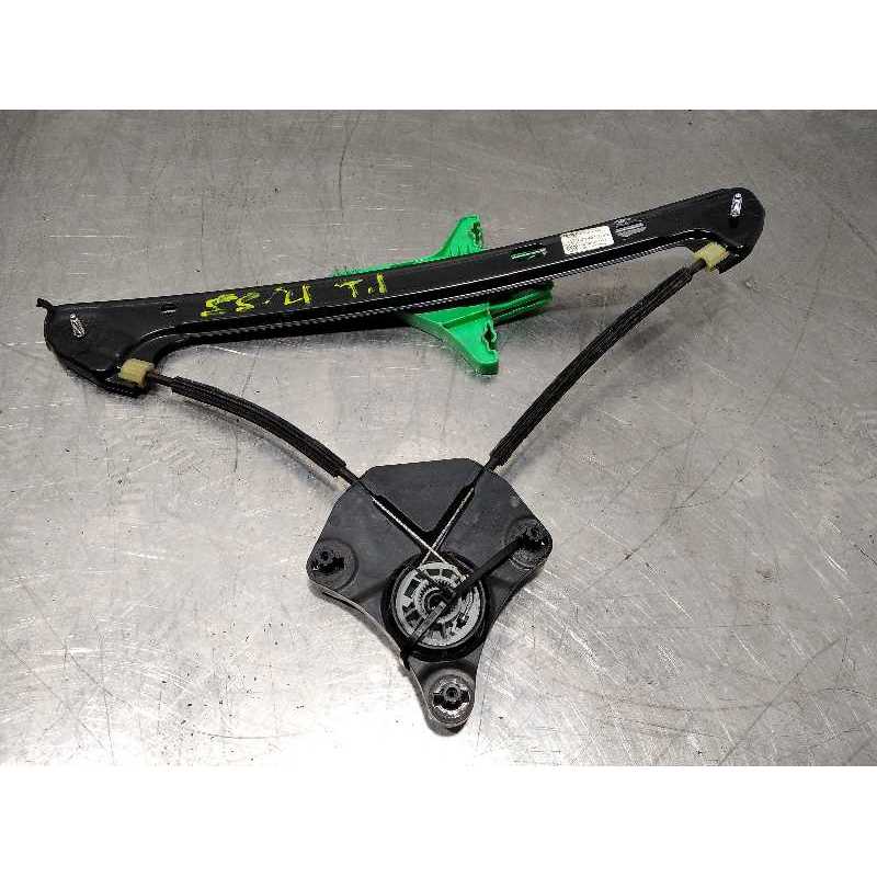 ELEVALUNAS TRASERO IZQUIERDO 5G4839416C 