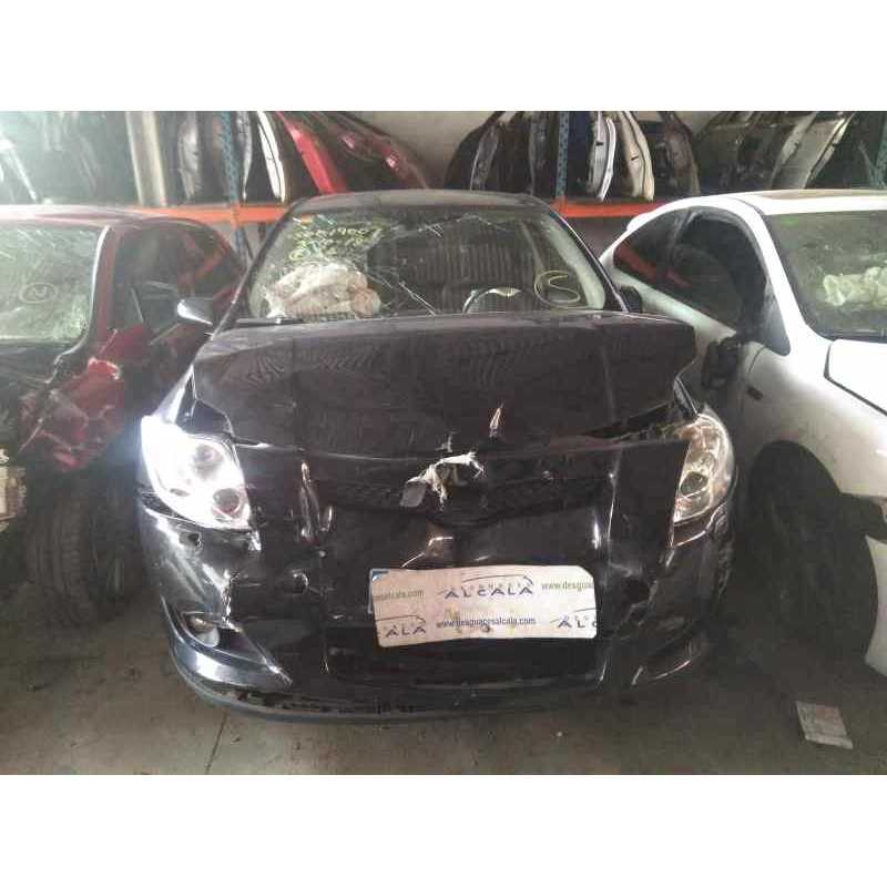 toyota auris del año 2007