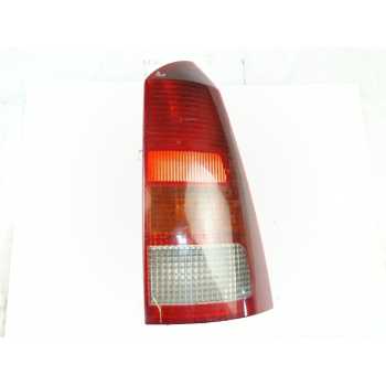 PILOTO TRASERO DERECHO XS4X13N004EC 