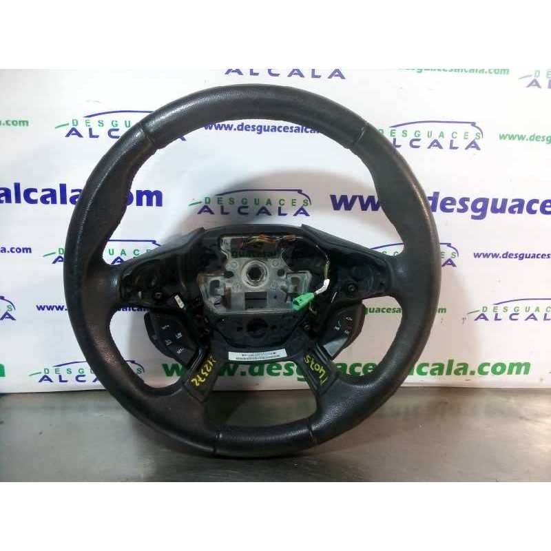 VOLANTE CON MANDOS MULTIFUNCION 