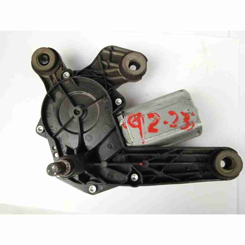 MOTOR LIMPIA TRASERO 