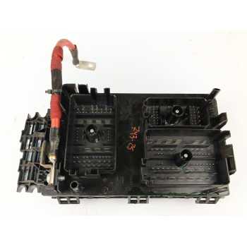 CAJA RELES / FUSIBLES 13449210 