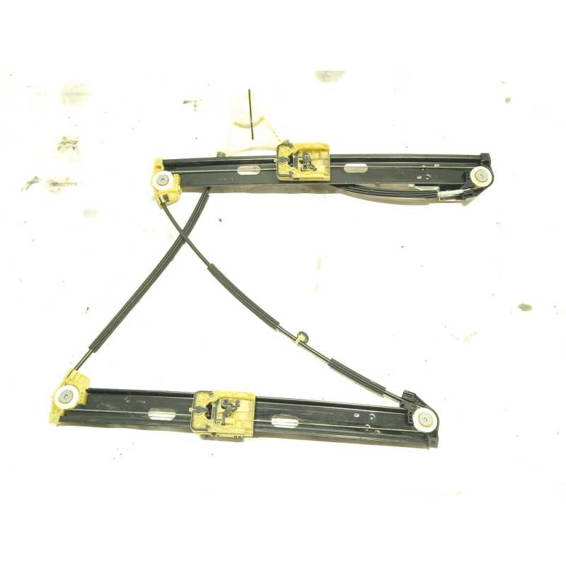 ELEVALUNAS DELANTERO DERECHO 2GA837462F 