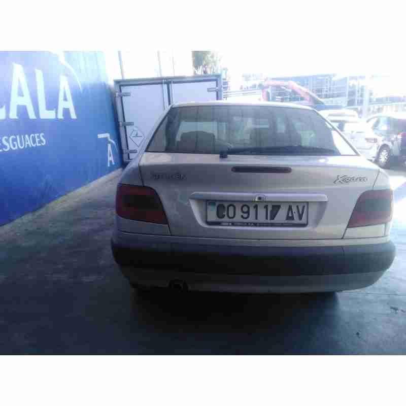 citroën xsara berlina del año 1999