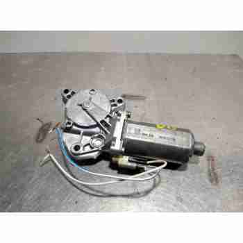 MOTOR ELEVALUNAS DELANTERO DERECHO 186448000 2 PINES