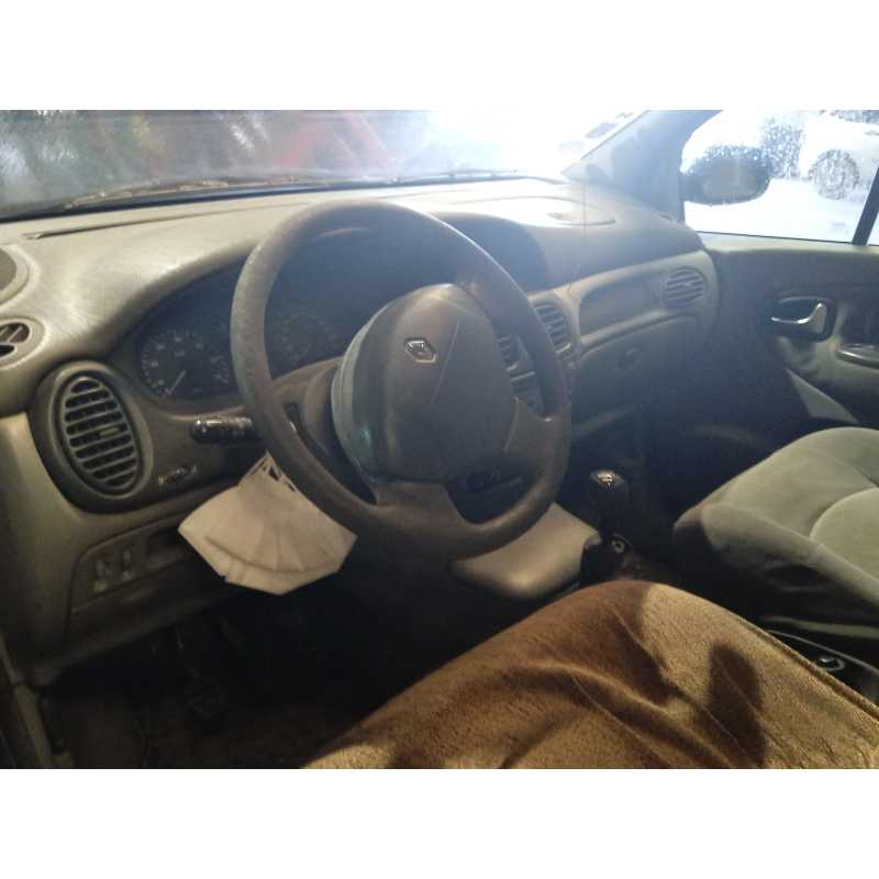renault scenic (ja..) del año 2002