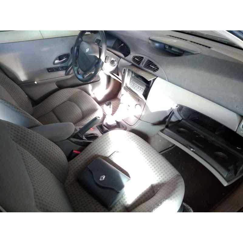 renault laguna ii (bg0) del año 2003