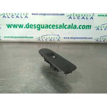 MANDO ELEVALUNAS DELANTERO DERECHO 6 PINES 