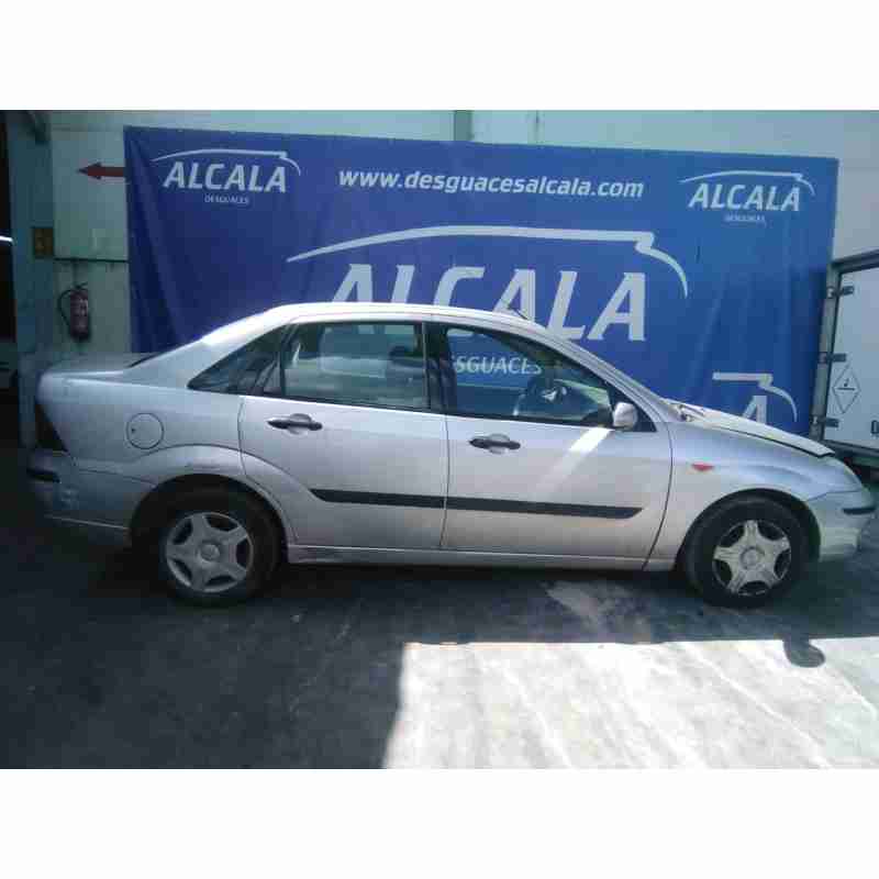 ford focus berlina (cak) del año 2004